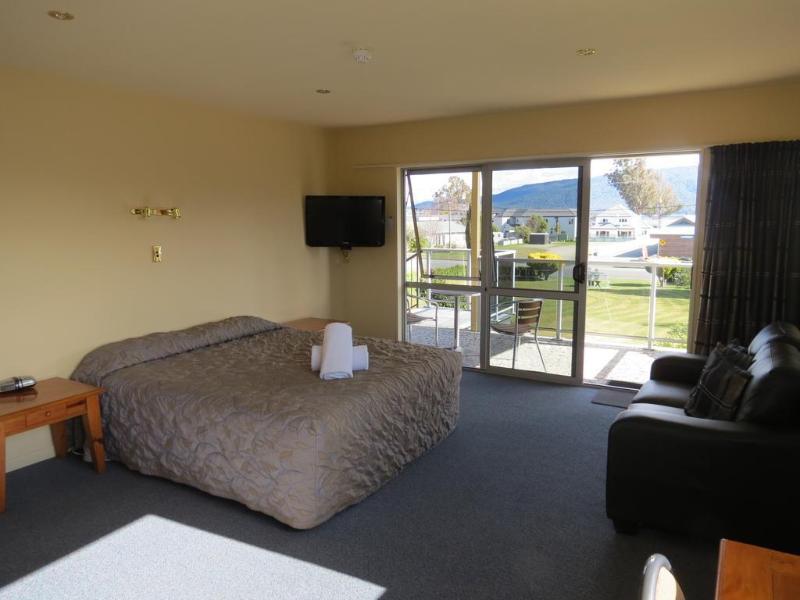 Alpine View Motel Те-Анау Экстерьер фото