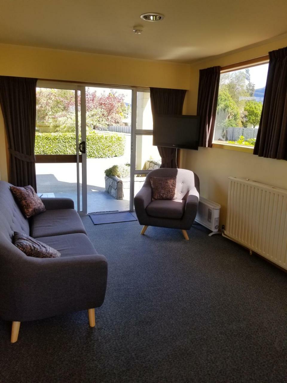 Alpine View Motel Те-Анау Экстерьер фото
