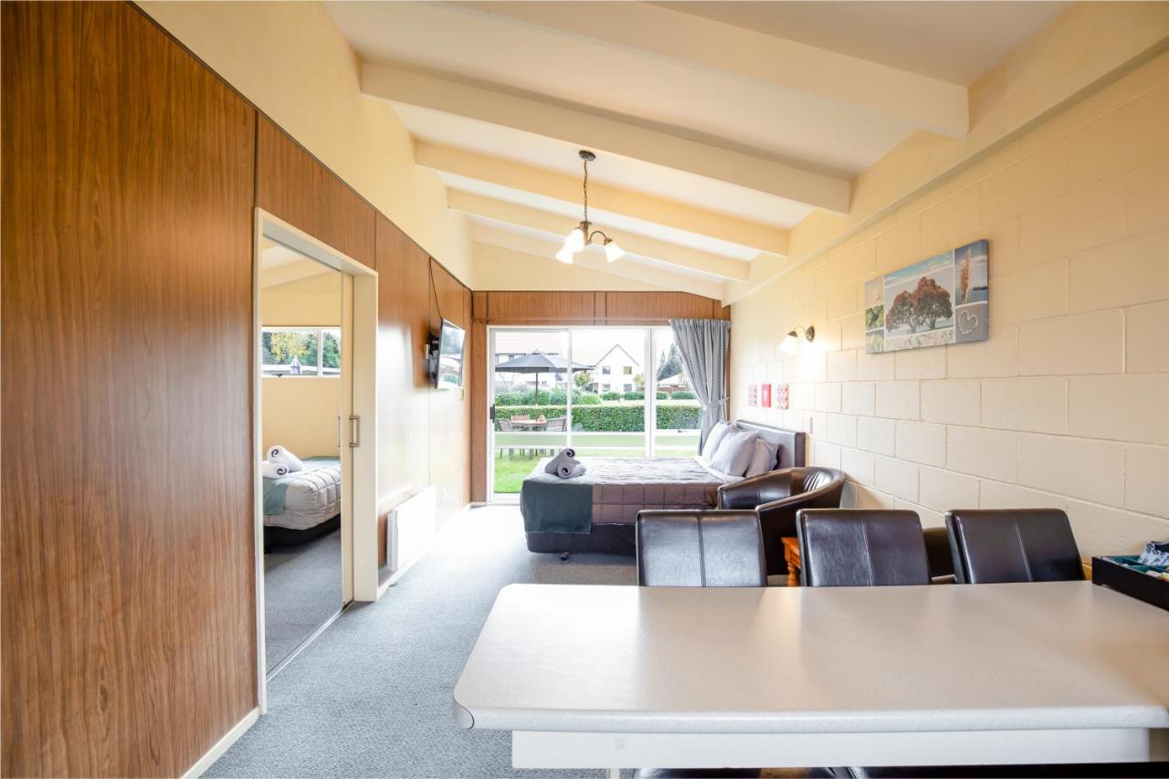 Alpine View Motel Те-Анау Экстерьер фото
